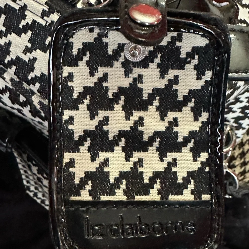 Liz Claiborne Houndstooth Patent Leather Trim Carry-On Bag Barely Used Y2K Prepp - Picture 4 of 14